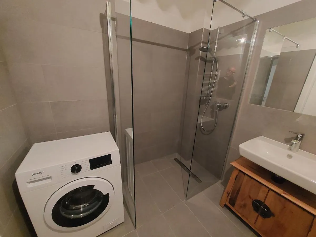 Apartment Maria Hilf 1-2 Double By Interhome Vienna